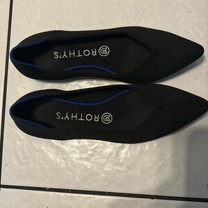 Rothy’s Women’s Black Pointed Toe Recycled Knit Slip On ballet Flats